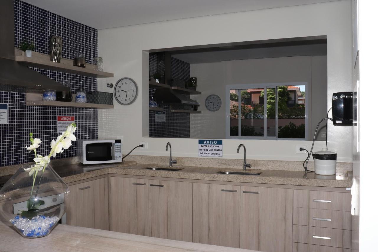 Flat Com Wifi, Piscina, Split E Estacionamento Apartment Ribeirao Preto Bagian luar foto