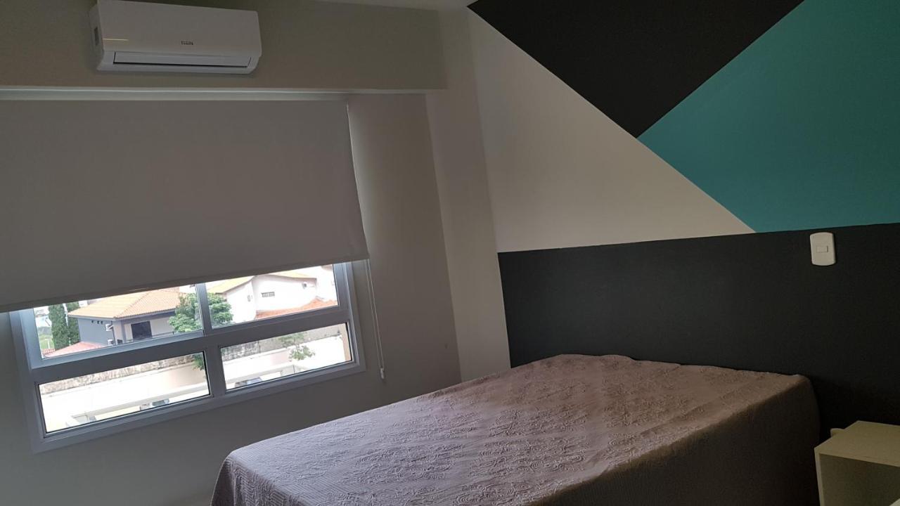 Flat Com Wifi, Piscina, Split E Estacionamento Apartment Ribeirao Preto Bagian luar foto